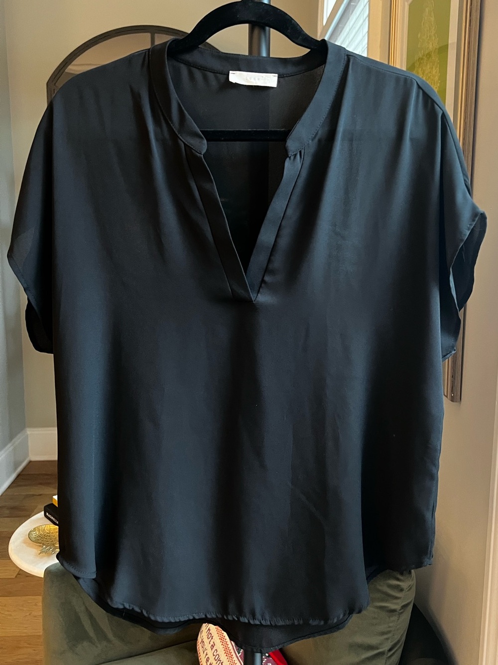 Lush Black V-Slit Short Sleeve Blouse